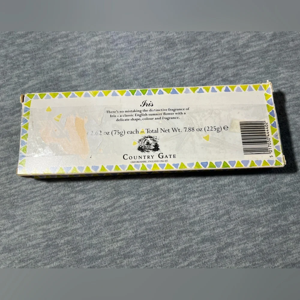 Country Gate Iris Fine Soaps Set Of 3 Made in England Vintage 2.62oz Wrapped New